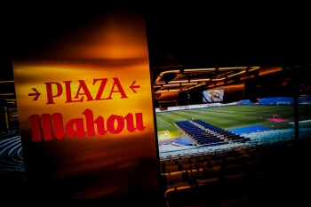 Mahou San Miguel arranca la fabricación de cerveza en el Santiago Bernabéu